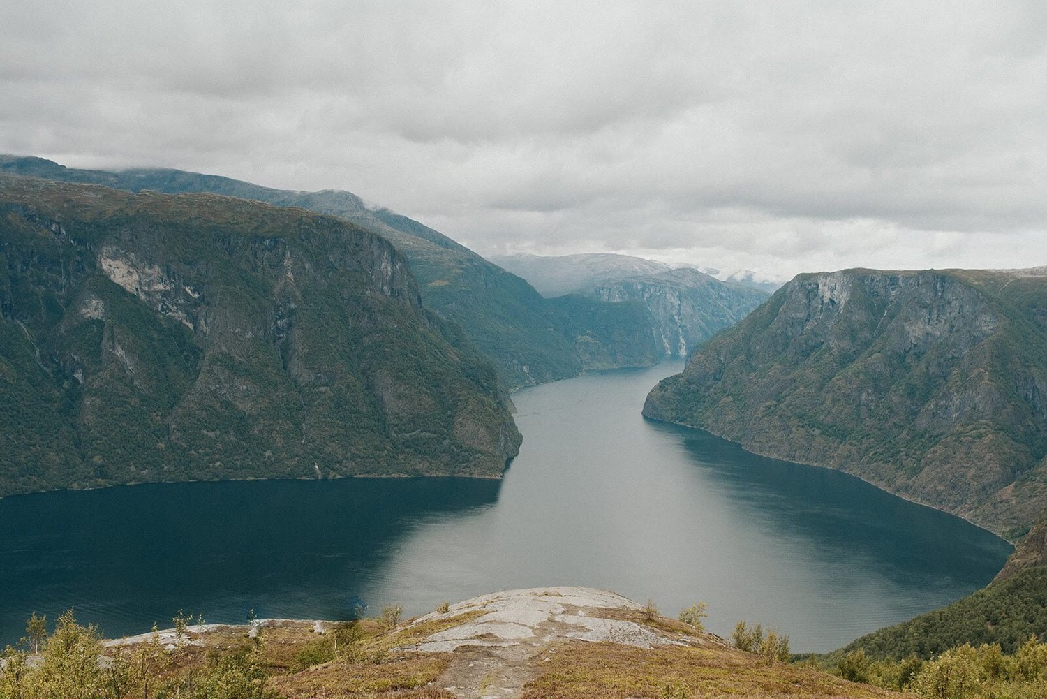 adventurous-norway-elopement-wedding-photographer-54.jpg