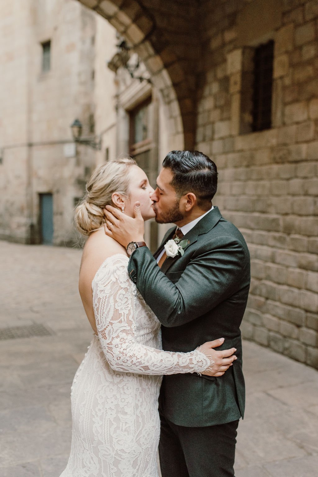 elopement-barcelona-intimate-ceremony129.jpg
