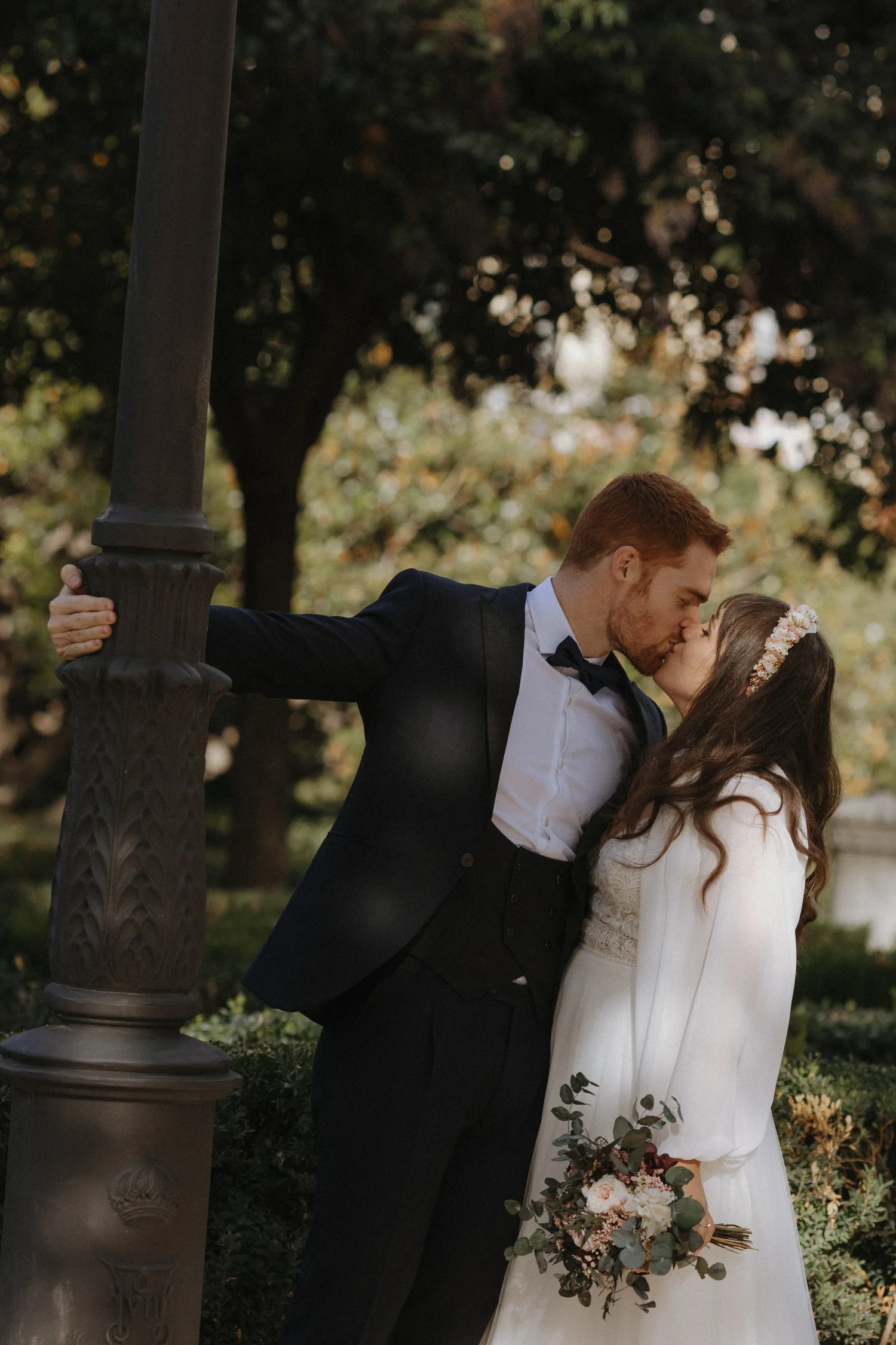 A142@20251122_LorenayDaniel_Twoontheroadstudio.jpg