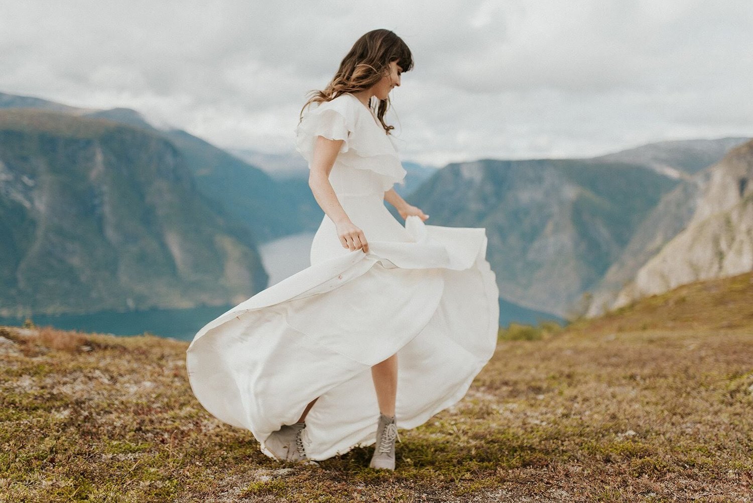 elopement ceremony in norway