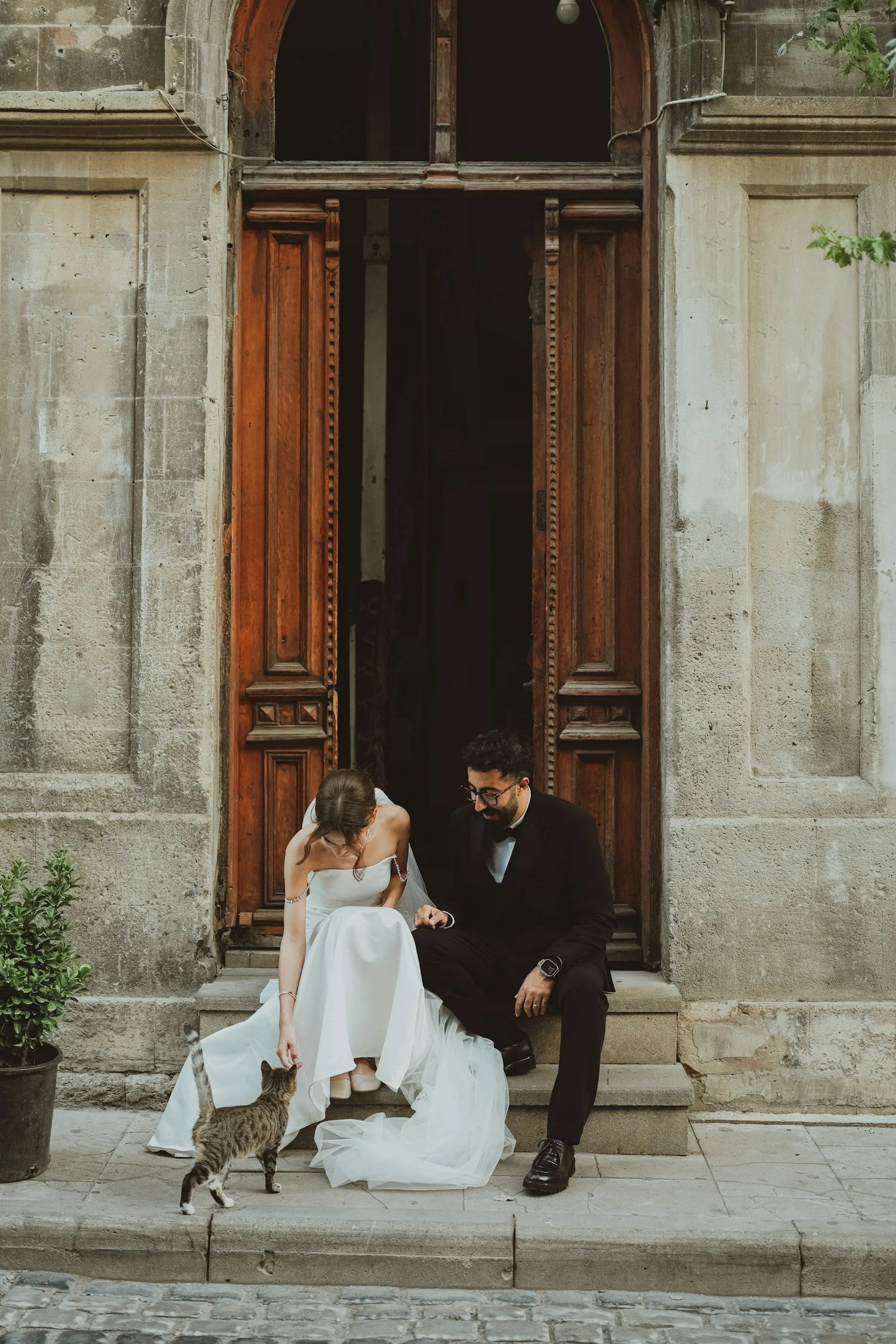 Bordeaux France Elopement Package - Elope in Bordeaux