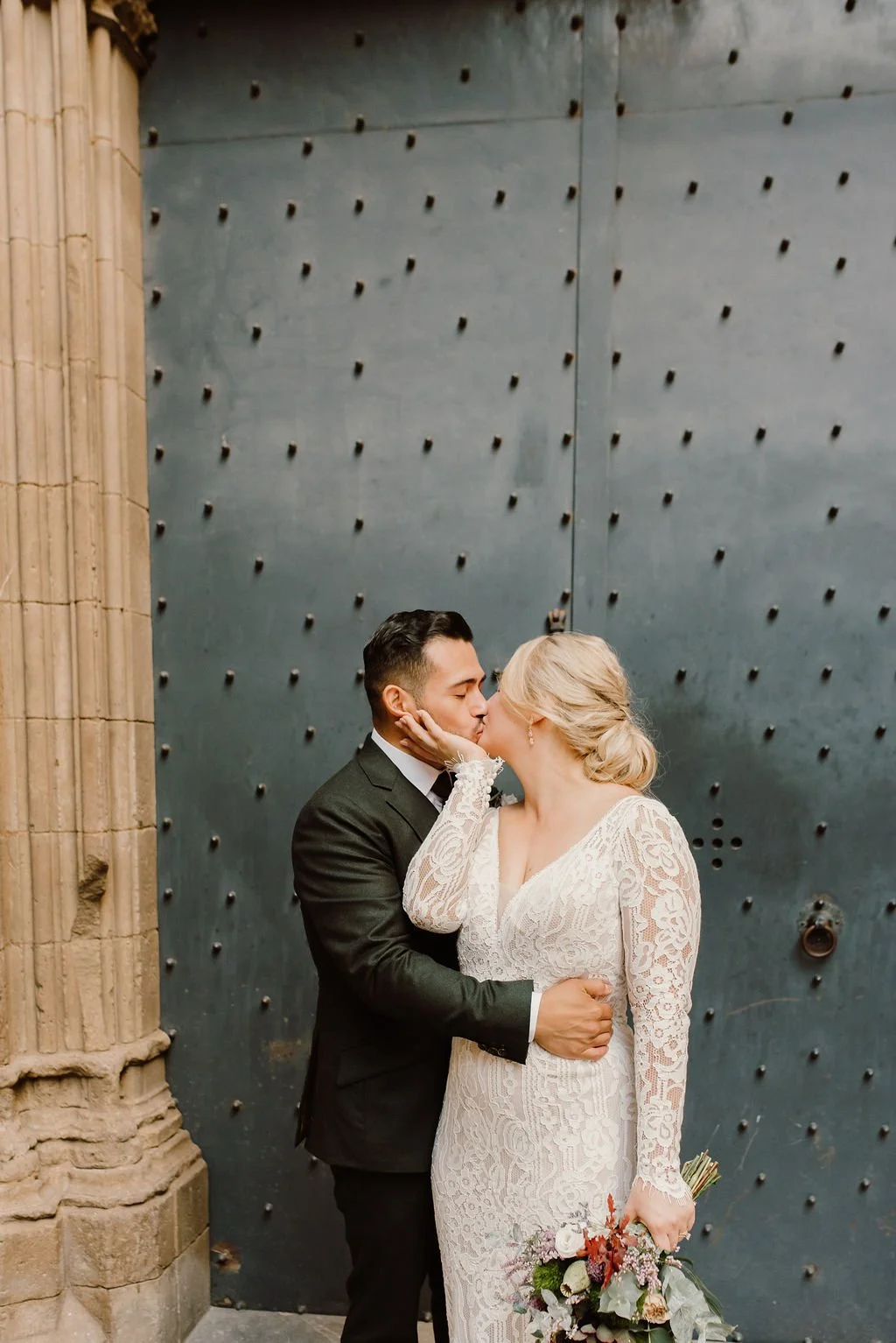 elopement-barcelona-intimate-ceremony116.jpg