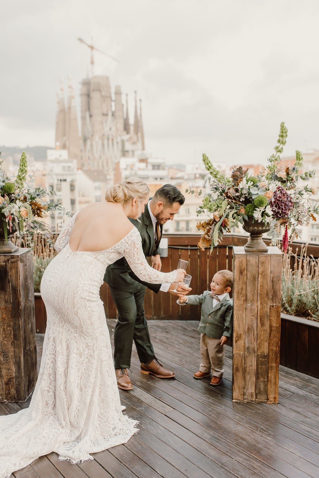 elopement-barcelona-intimate-ceremony68.jpg