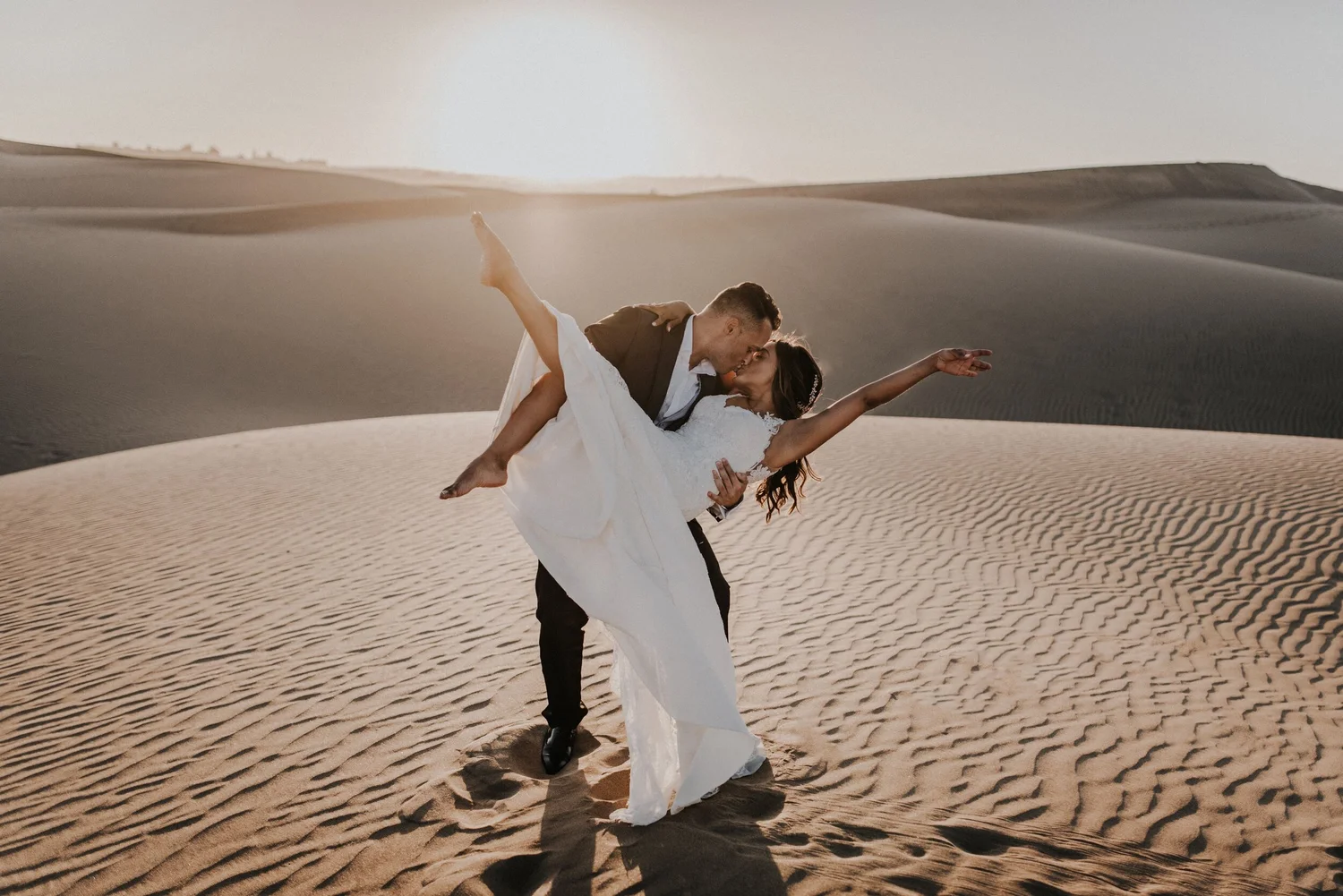 Elopement in the Canary Islands - El Momento Perfecto Photography
