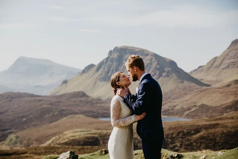 Christa-Cole-by-Liana-Mitrea-elopement-Skye-Scotland-240419-0141.jpg