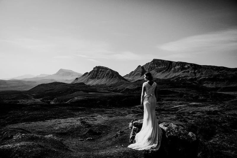 Christa-Cole-by-Liana-Mitrea-elopement-Skye-Scotland-240419-BW-0153.jpg