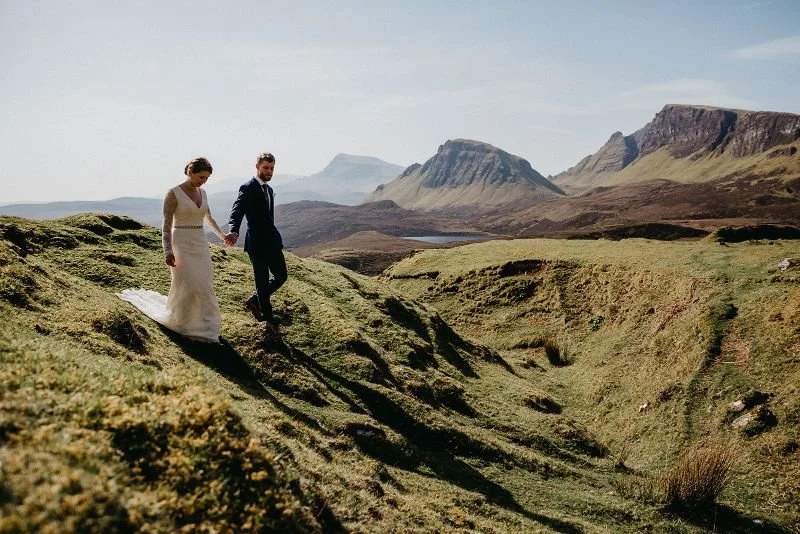 Christa-Cole-by-Liana-Mitrea-elopement-Skye-Scotland-240419-0205.jpg