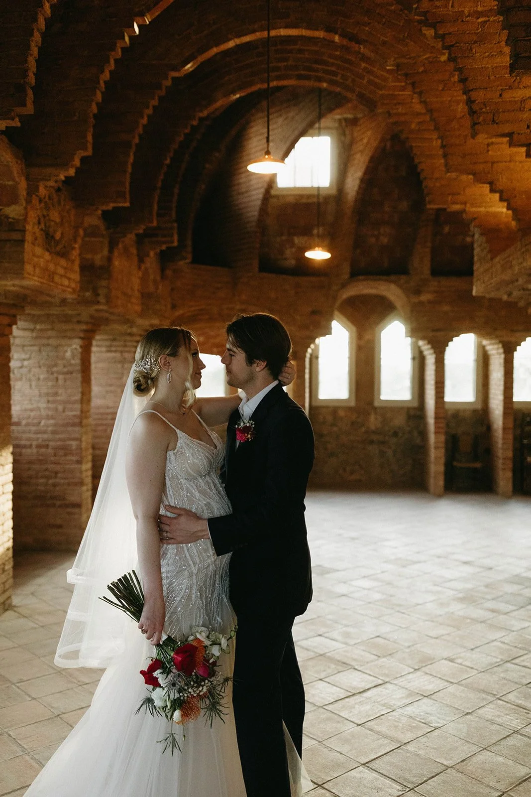 Romantic Elopement in a Beautiful Venue