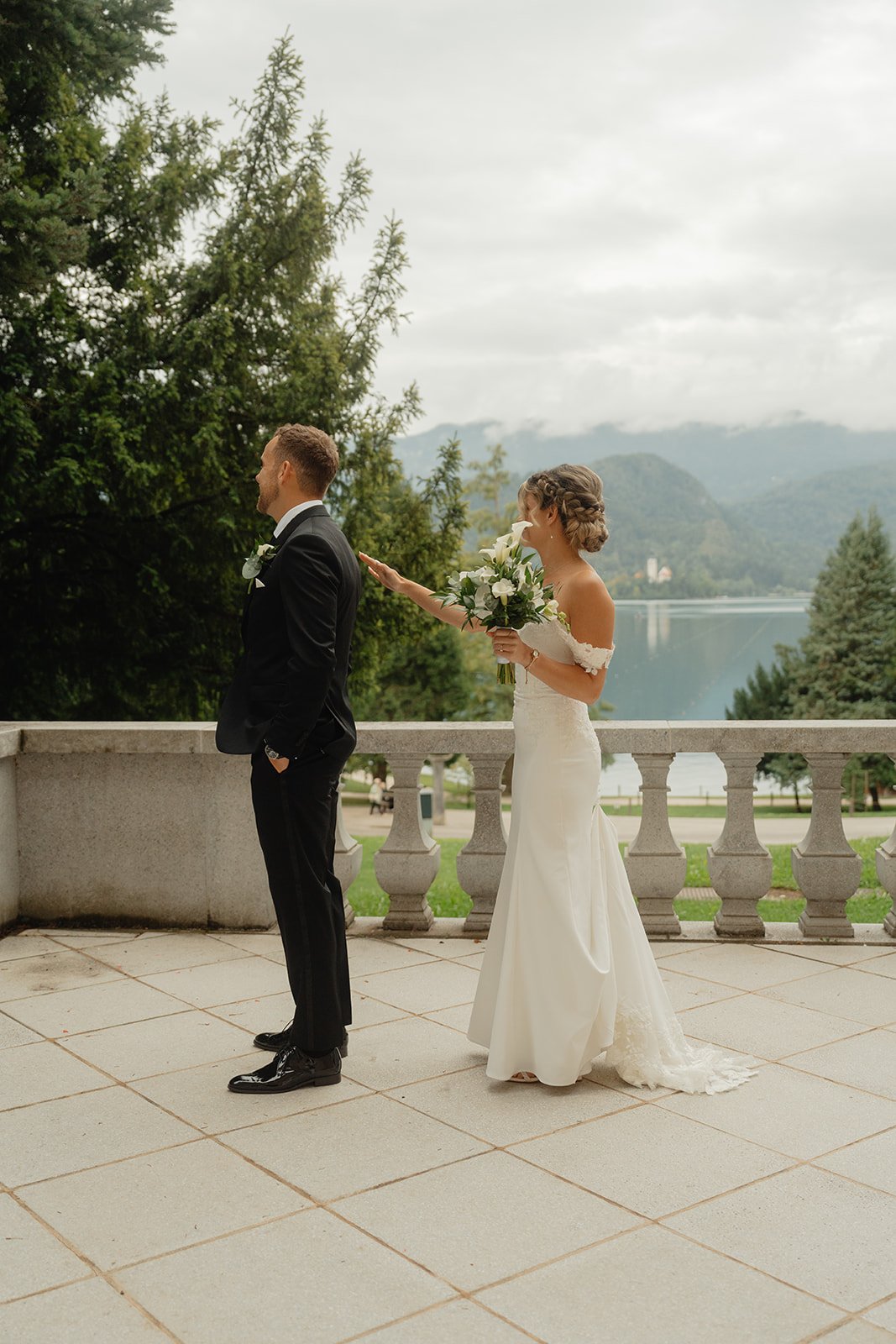 JenaLuke_Lake_Bled_elopement (77).jpg