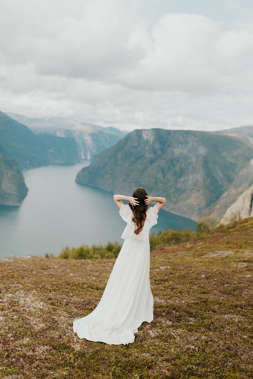 adventurous-norway-elopement-wedding-photographer-19.jpg