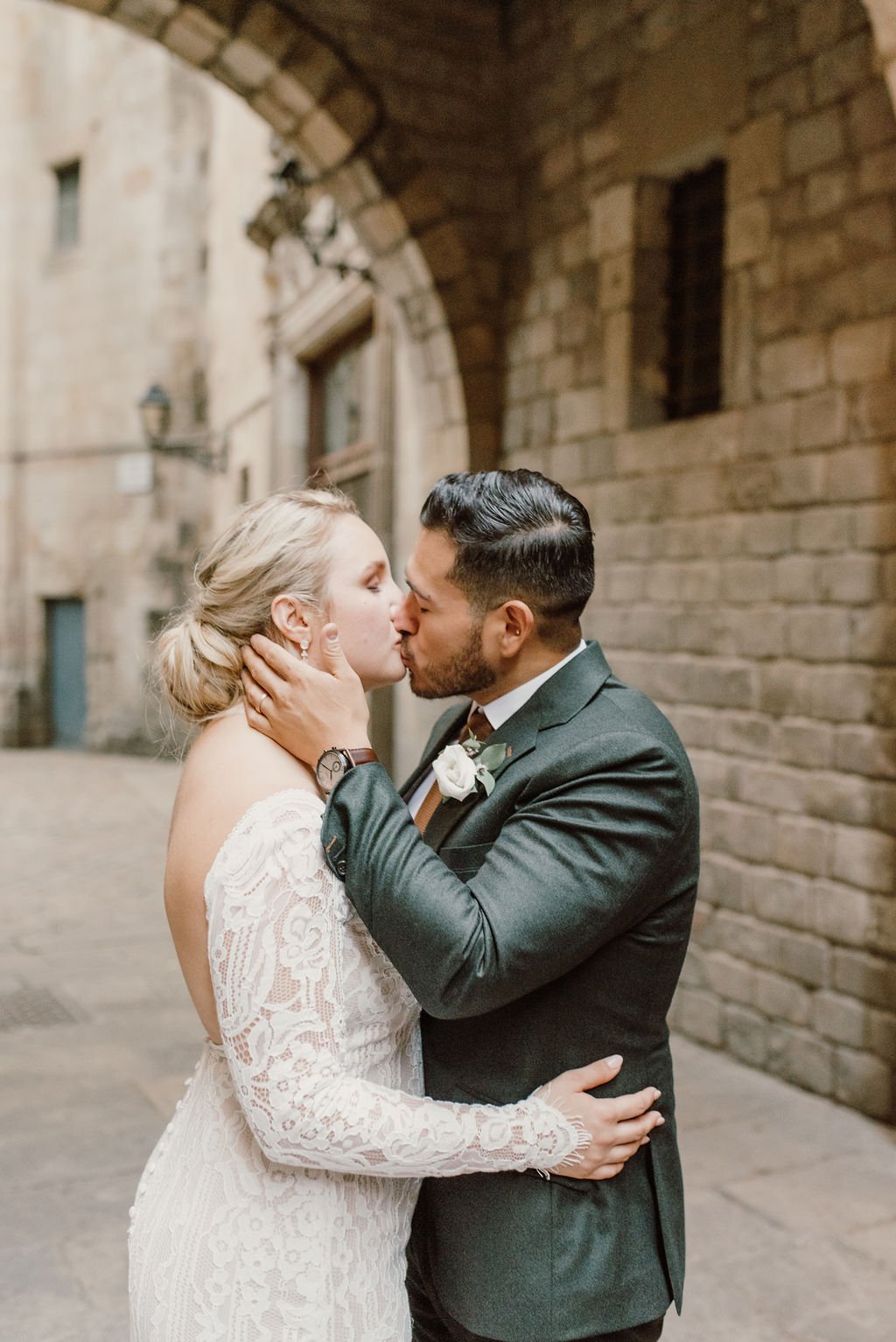 elopement-barcelona-intimate-ceremony128.jpg