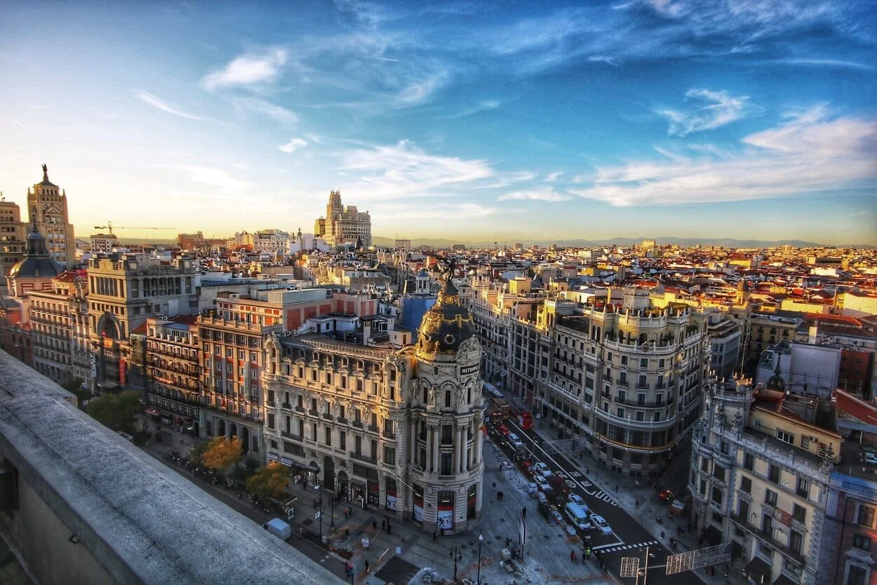elopement packages in madrid, spain