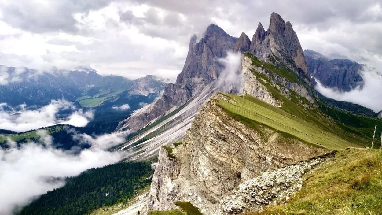 dolomites elopement packages in italy - Elope in Italy - Elopement packages italy - wedding packages in italy - Italy wedding elopement packages - elopement in italy 