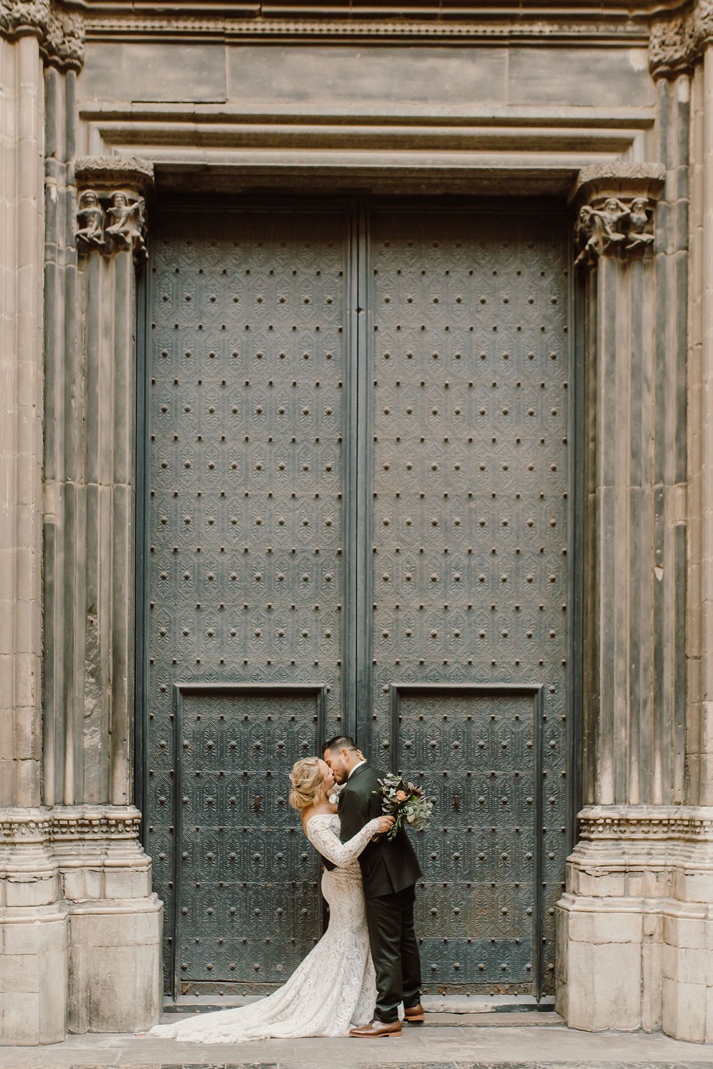 elopement-barcelona-intimate-ceremony101.jpg