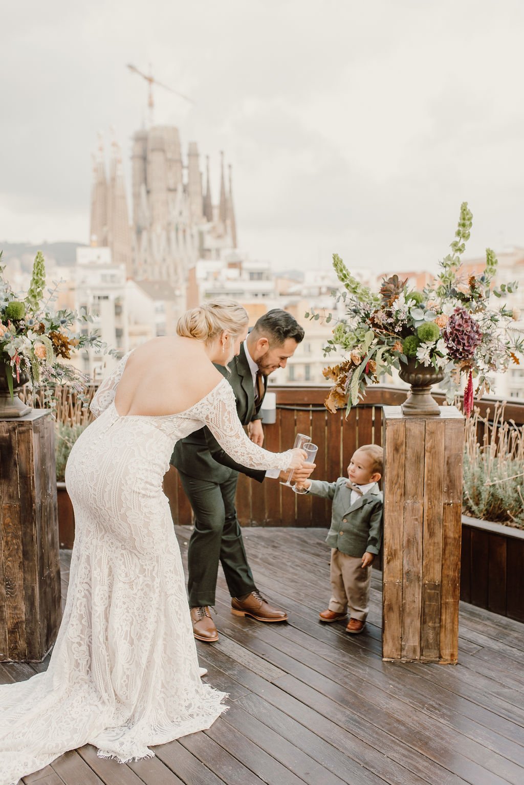 elopement-barcelona-intimate-ceremony67.jpg