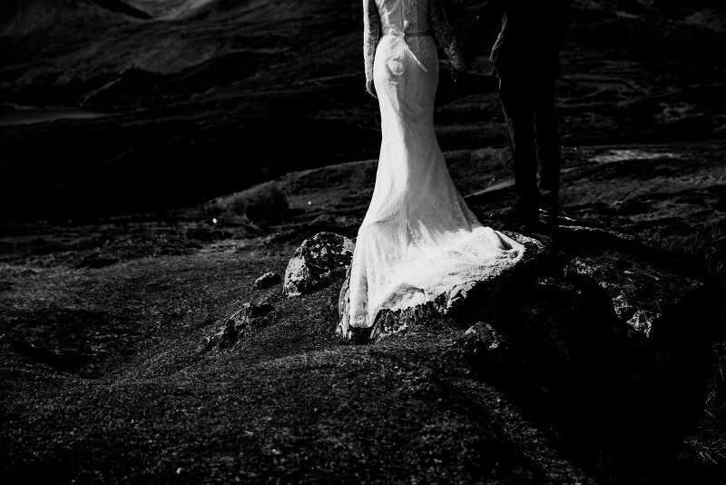 Christa-Cole-by-Liana-Mitrea-elopement-Skye-Scotland-240419-BW-0170.jpg