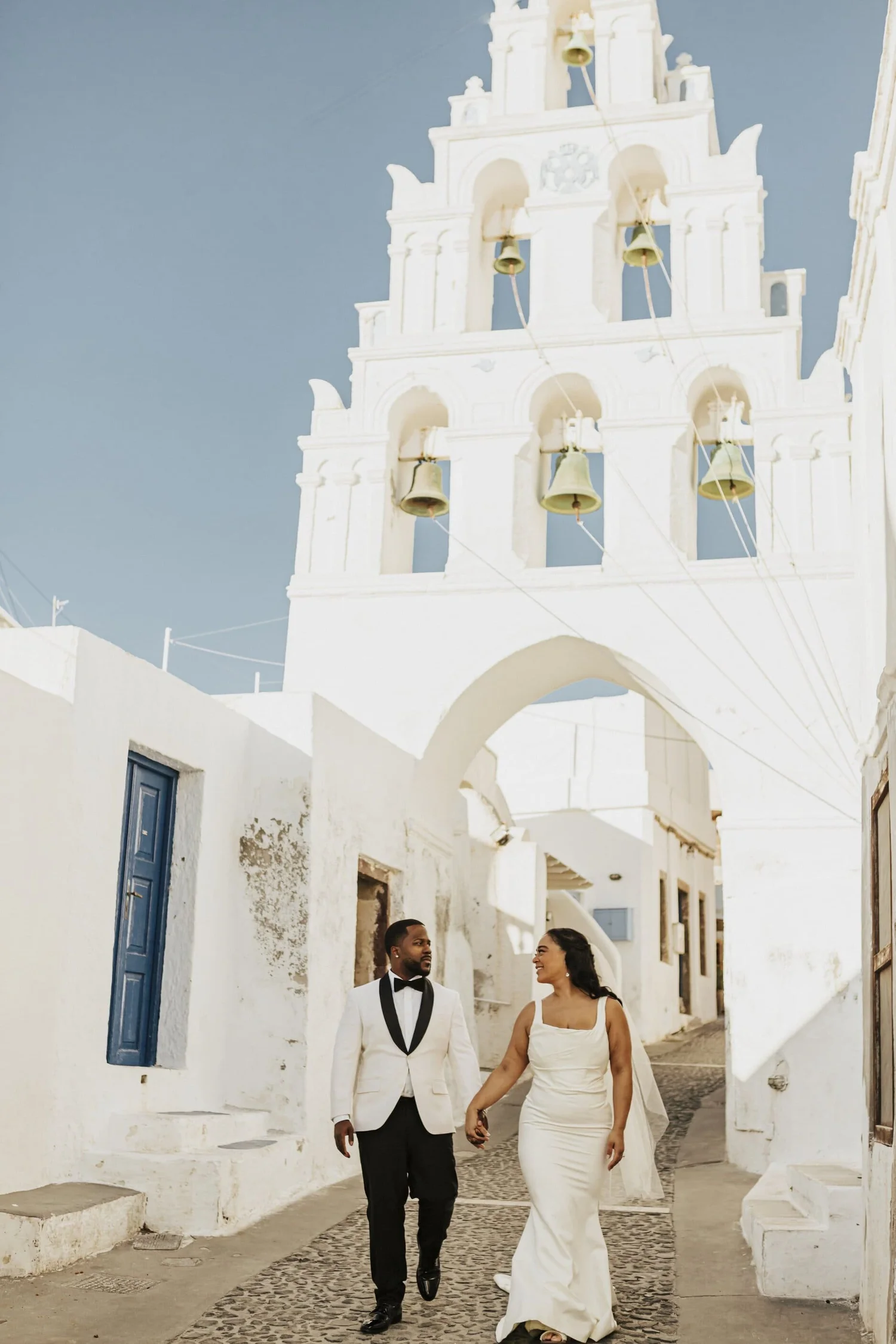 elope on the island of santorini, greece