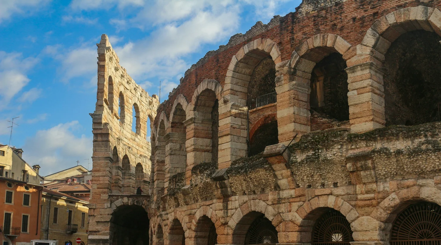 Verona elopement package - elope in verona - elope in italy