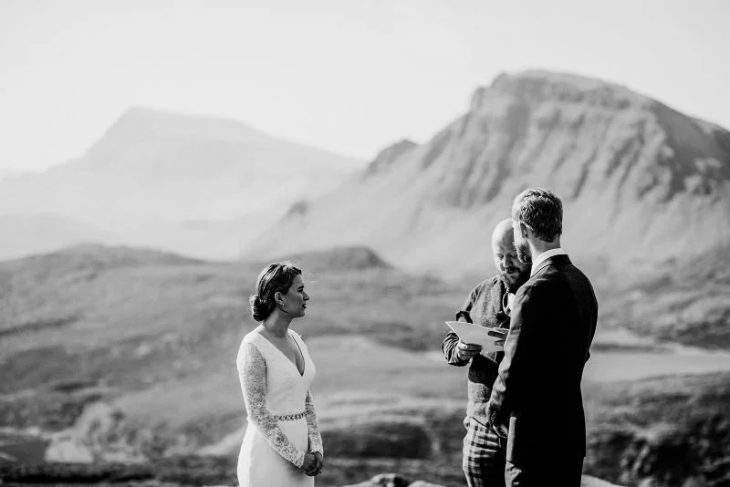 Christa-Cole-by-Liana-Mitrea-elopement-Skye-Scotland-240419-BW-0104.jpg