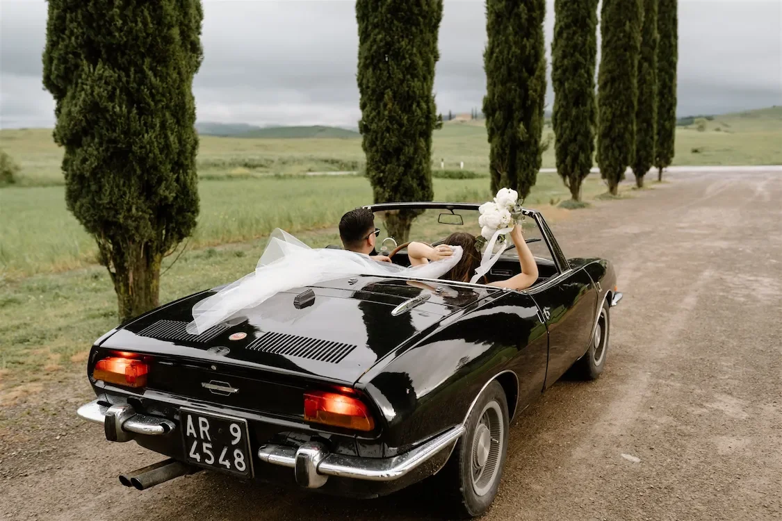 What is an elope-moon? How to combine your European elopement and honeymoon into one trip