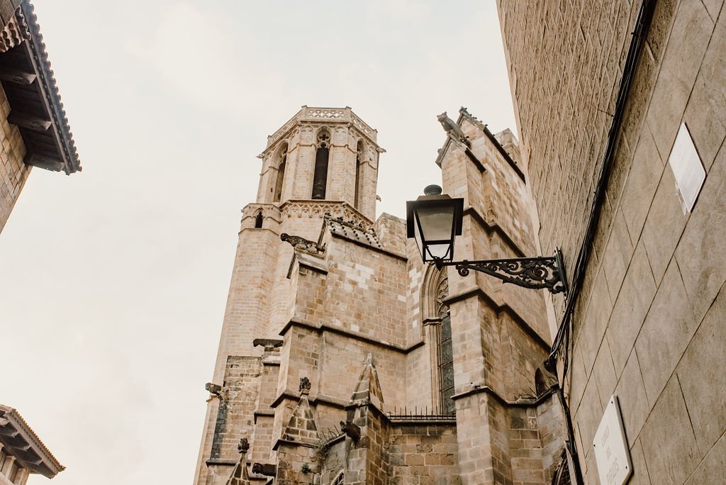 elopement-barcelona-intimate-ceremony112.jpg