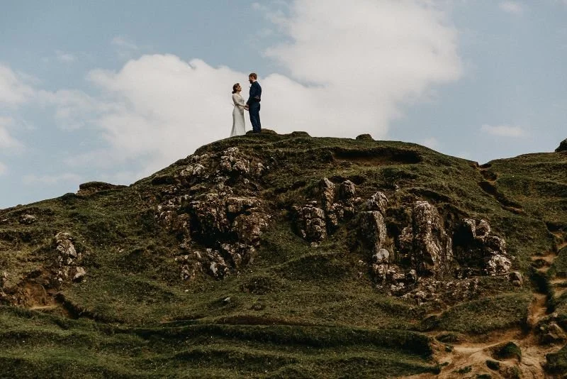 Christa-Cole-by-Liana-Mitrea-elopement-Skye-Scotland-240419-0373.jpg