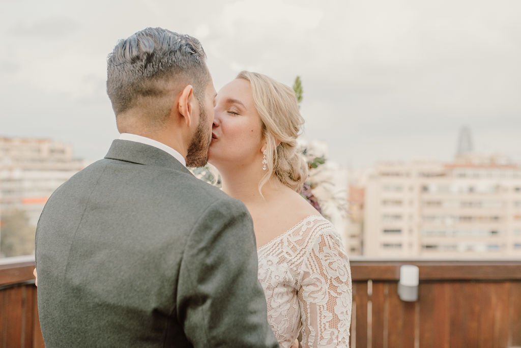 elopement-barcelona-intimate-ceremony82.jpg