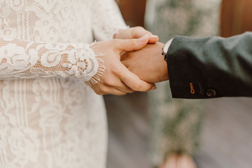 elopement-barcelona-intimate-ceremony58.jpg