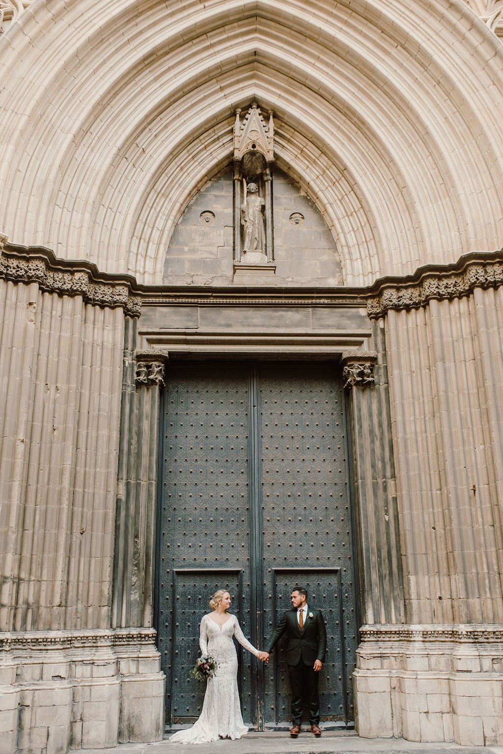elopement-barcelona-intimate-ceremony97.jpg