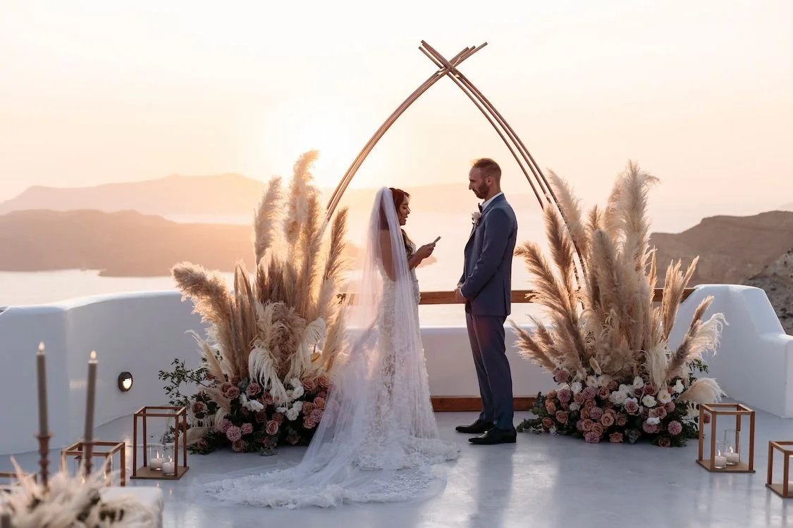 Elopement couple ceremony in Santorini Greece