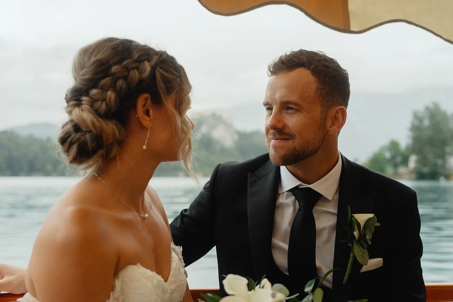 JenaLuke_Lake_Bled_elopement (297).jpg