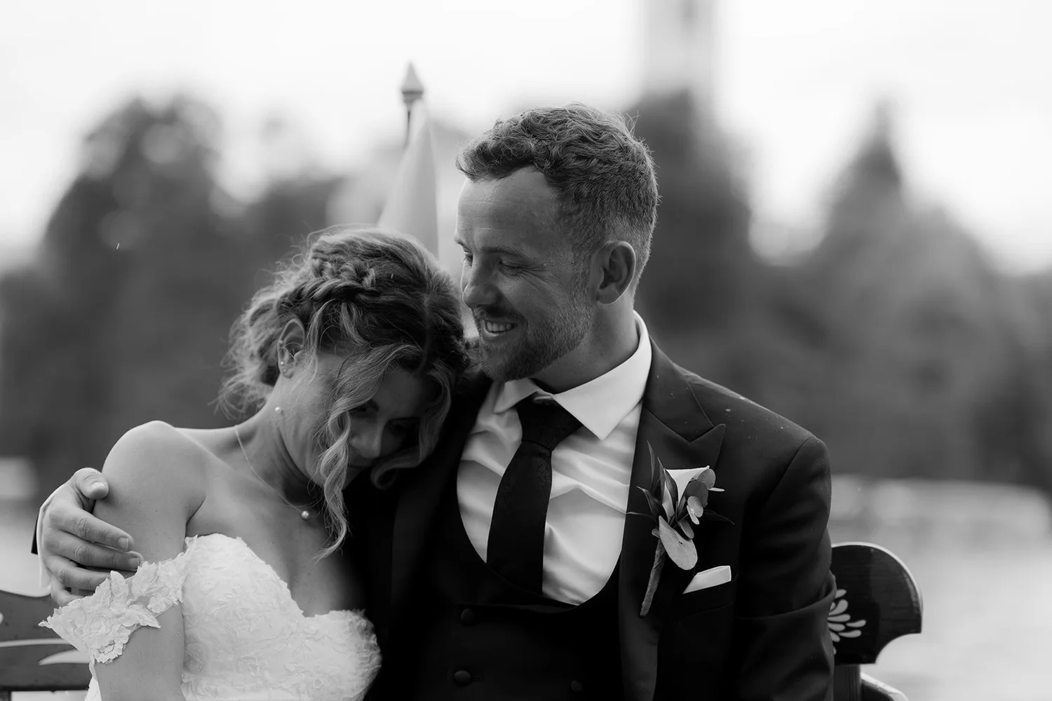 JenaLuke_Lake_Bled_elopement (321).jpg