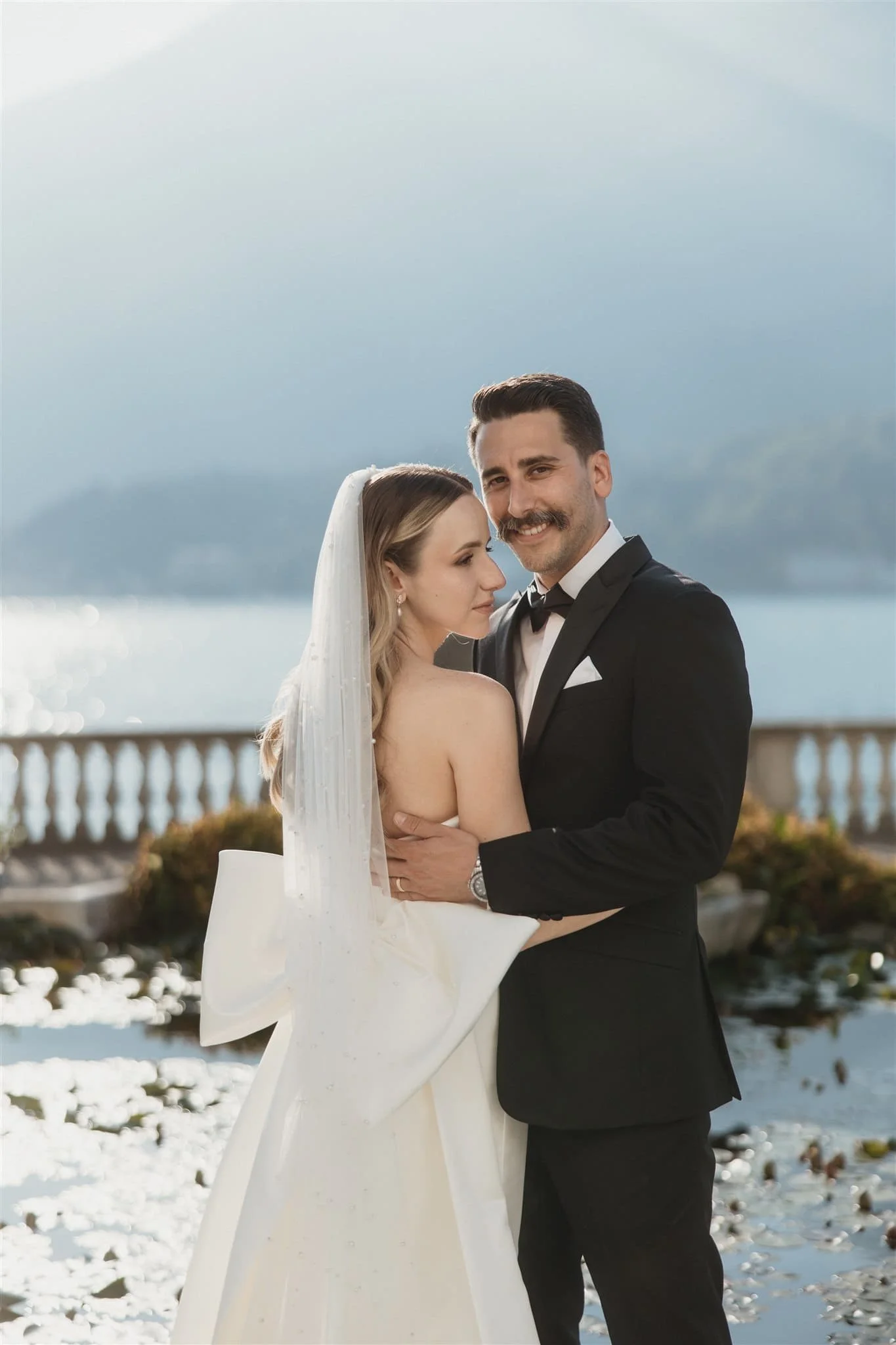 countryside elopement in tuscany