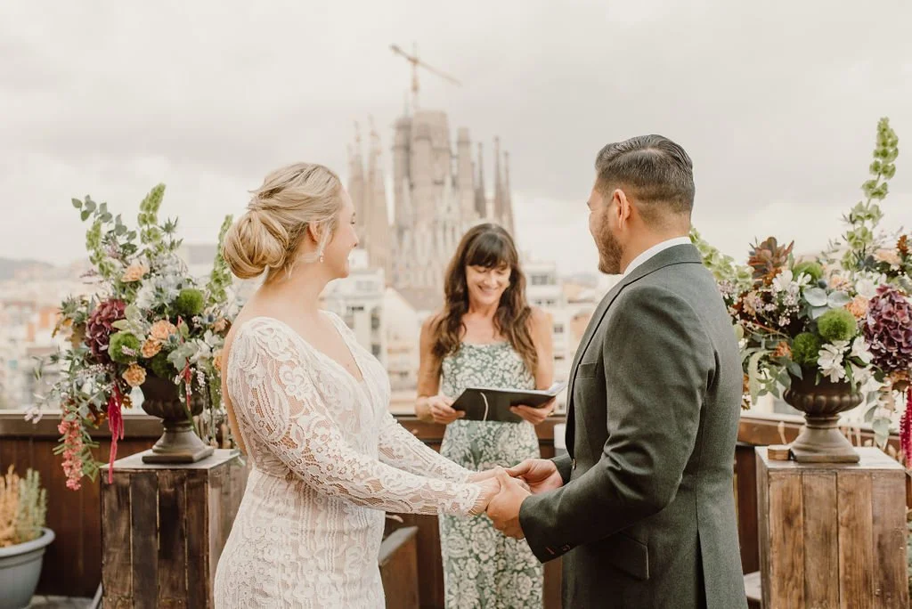 elopement-barcelona-intimate-ceremony31.jpg
