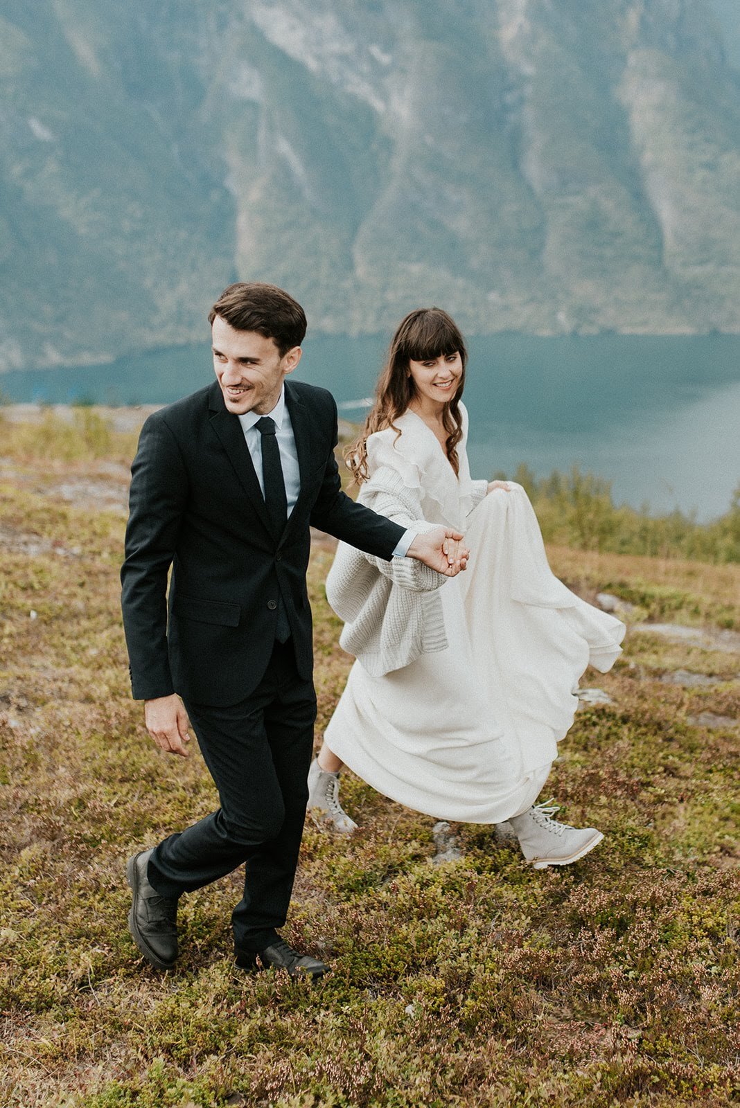 adventurous-norway-elopement-wedding-photographer-13.jpg