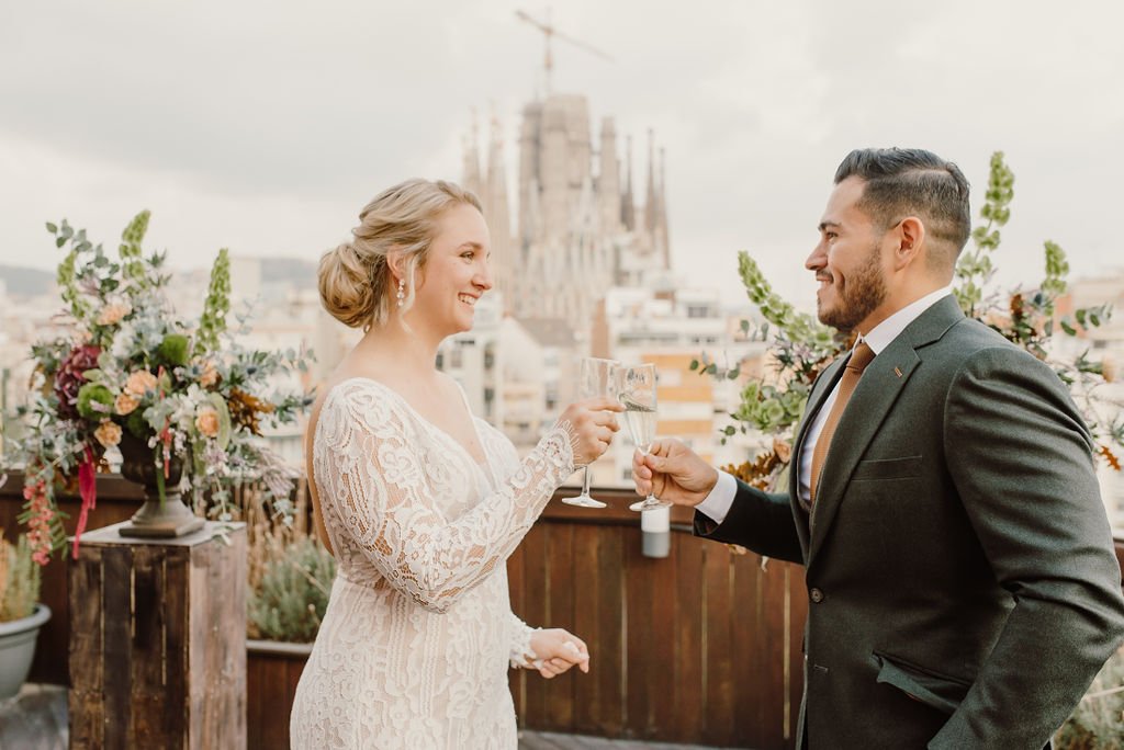 elopement-barcelona-intimate-ceremony61.jpg