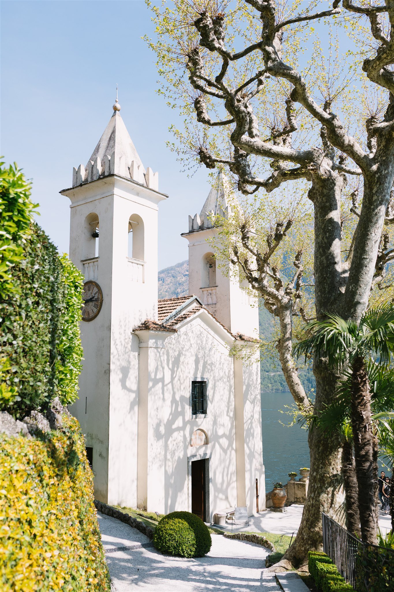 RebeccaChris-VillaBalbianelloWedding_0129.jpg