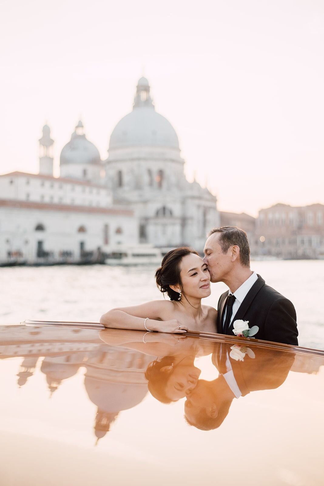 venice-elopement-ceremony-planning-destination-wedding-in-italy17.jpeg