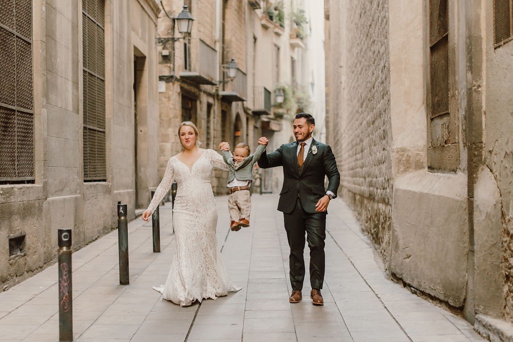 elopement-barcelona-intimate-ceremony140.jpg