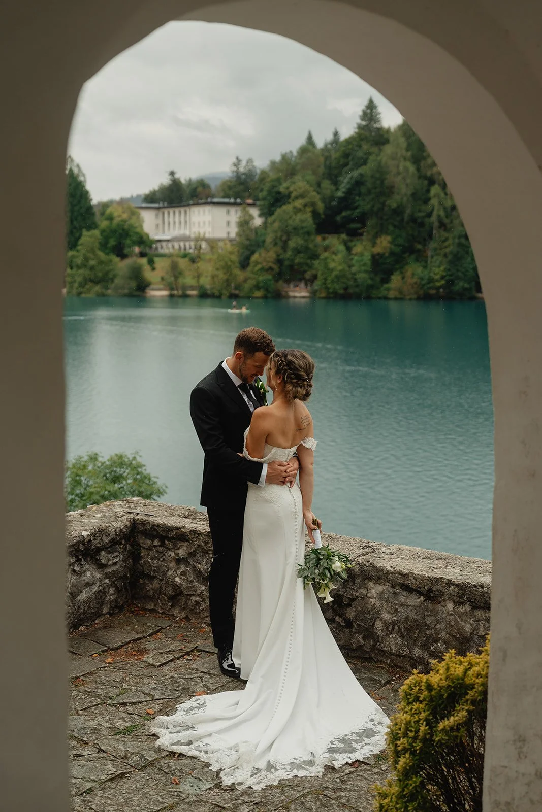 JenaLuke_Lake_Bled_elopement (406).jpg