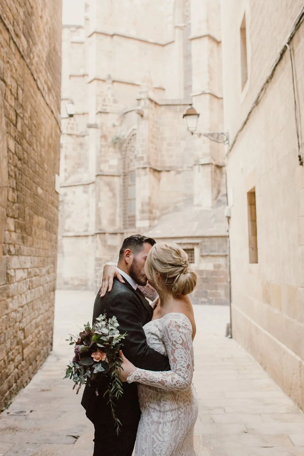 elopement-barcelona-intimate-ceremony114.jpg