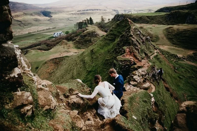Christa-Cole-by-Liana-Mitrea-elopement-Skye-Scotland-240419-0369.jpg